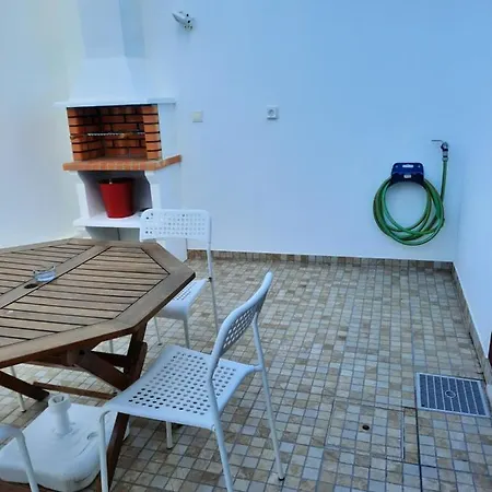 Mar Ii Apartment *